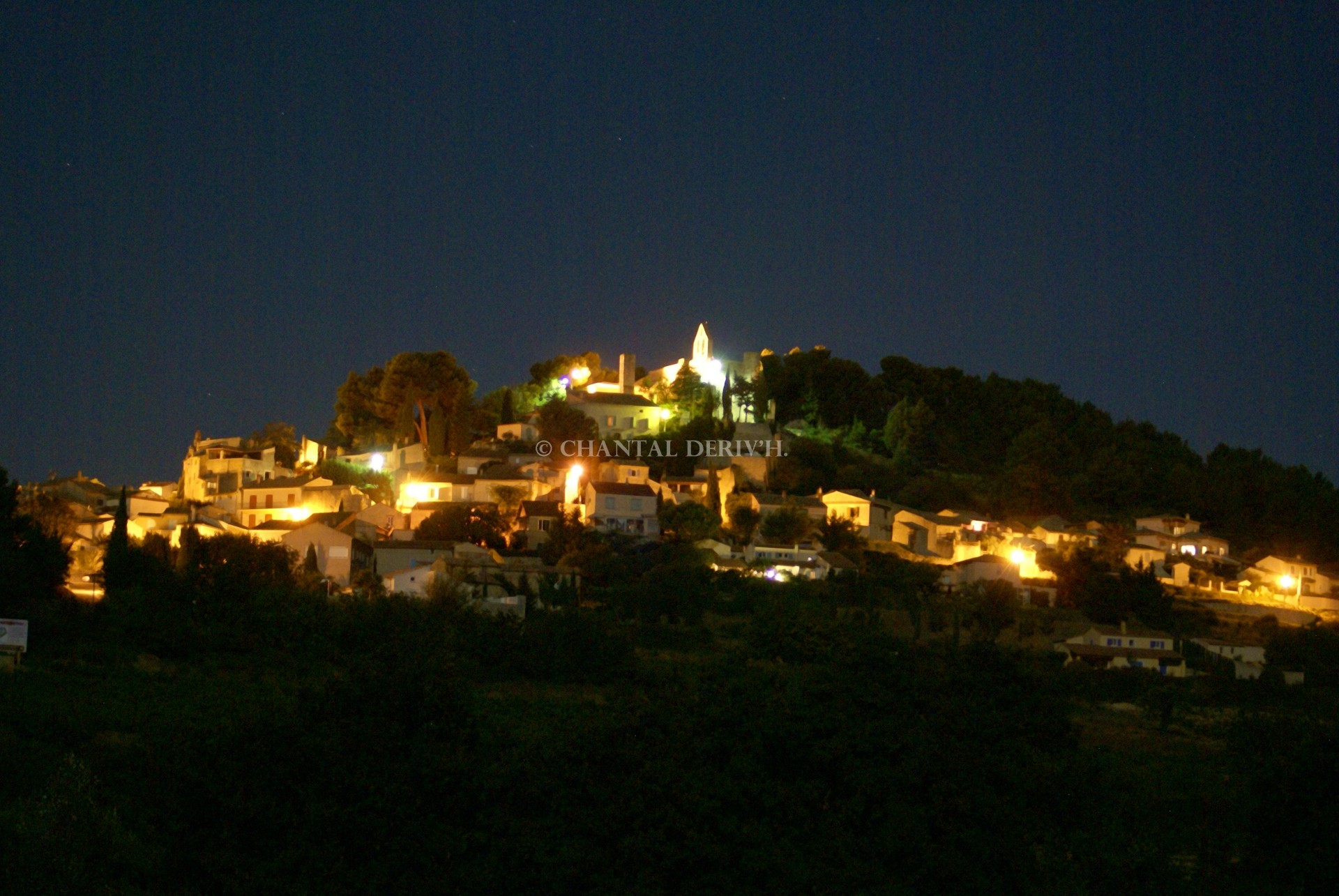 Village de Rasteau dans le Vaucluse - FRANCE